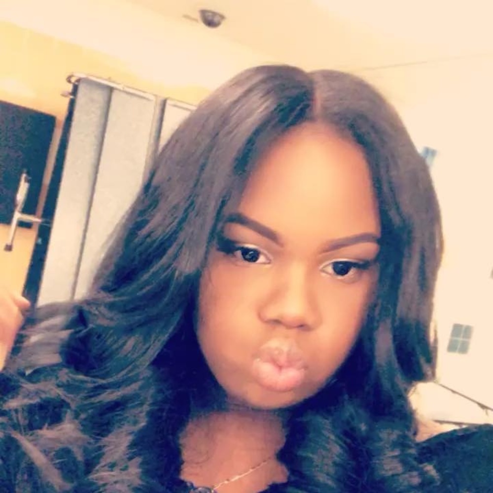 Meet your Posher, Briana